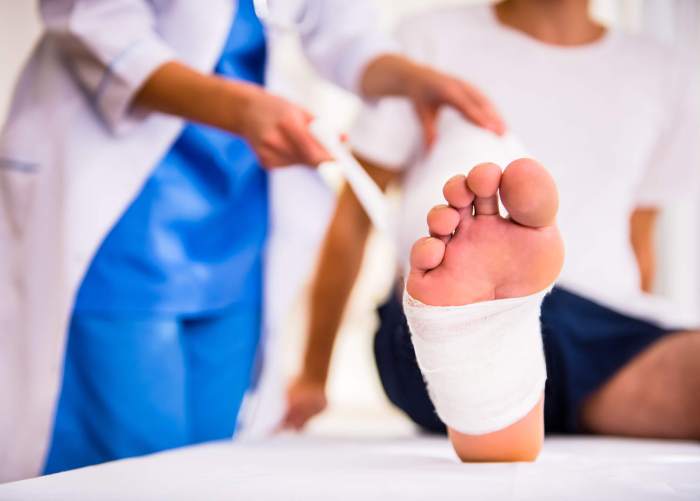 Klinik spesialis pengobatan kaki hitam akibat diabetes terdekat