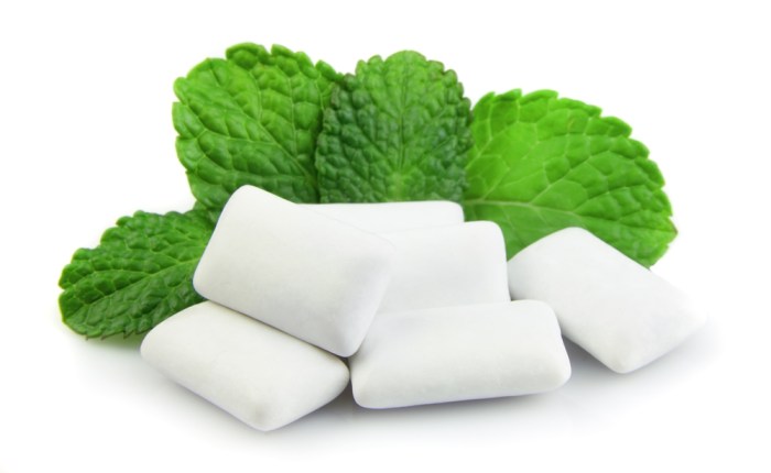 Penggunaan xylitol dalam makanan dan minuman bagi penderita diabetes.